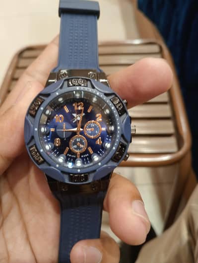 Brand New watch Very Beautiful Look Ready  for you