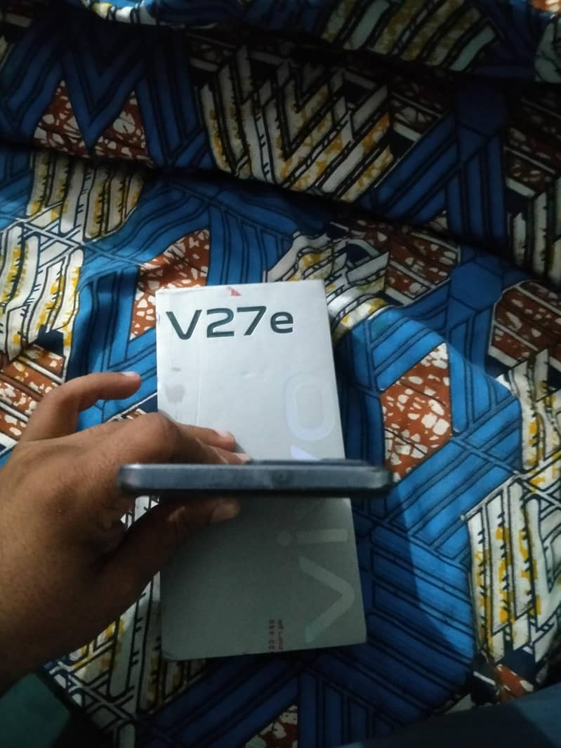 v27e withe comlet box 2