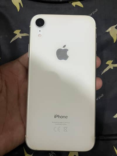 Apple iPhone XR