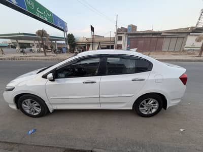 Honda city 1.5 aspire 2019 model