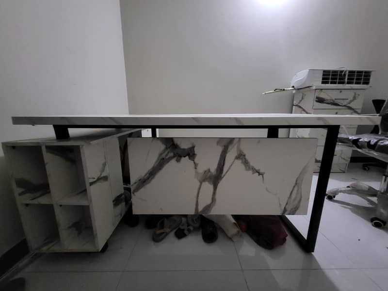 Executive Table  with side console 4