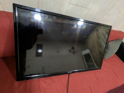 Original EcoStar 40 inch Led Tv along with Android Box.