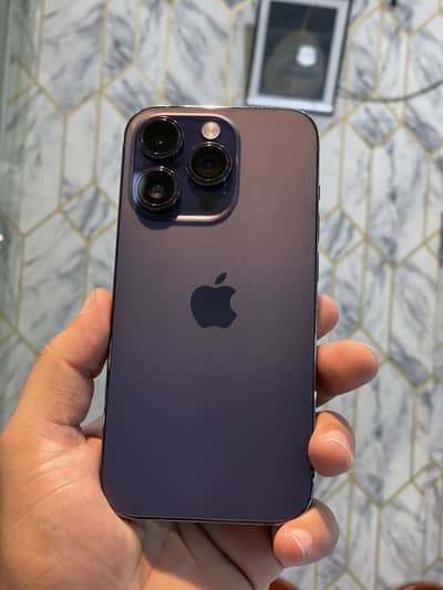 i Phone 14 pro Factory unlock