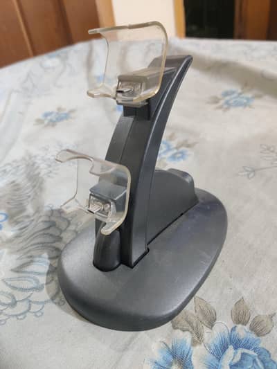 Xbox 360 controller charging dongle