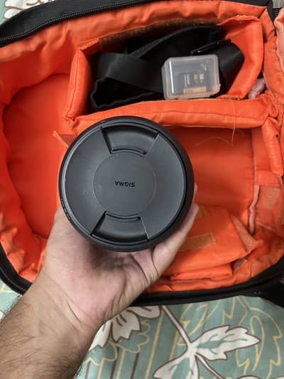 Sigma 85 mm f1.4 DG hsm Art lens for  sony