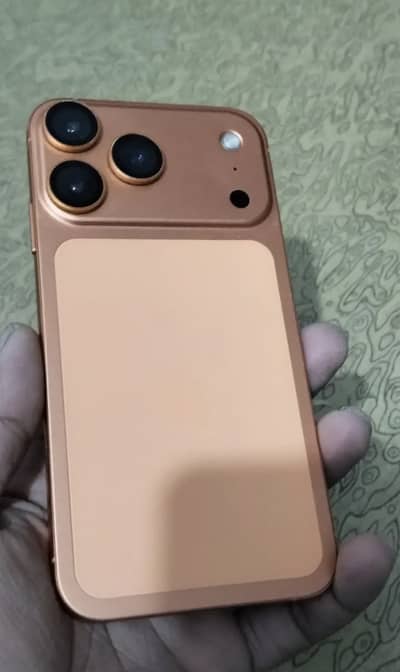 Apple iPhone XR Convert To 17 pro max Jv