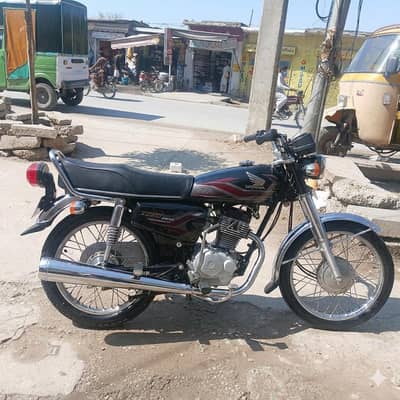 Honda CG 125 2022 - Full Original Docs | Brand New Genuine Tanki Tapay