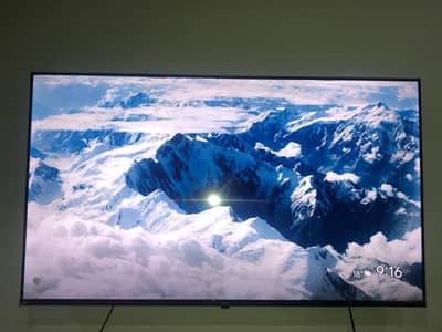 55" 4K UHD Smart TV
