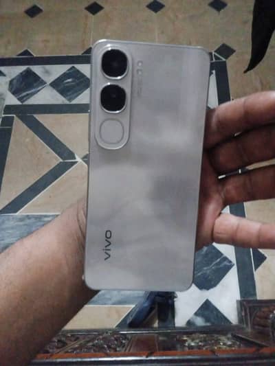 Vivo y 200