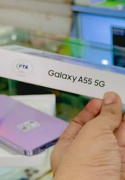 Samsung A55 5G phone 10/10 condition.  URGENT Sale