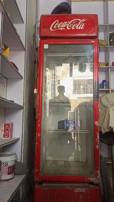 cold drinks fridge for shops