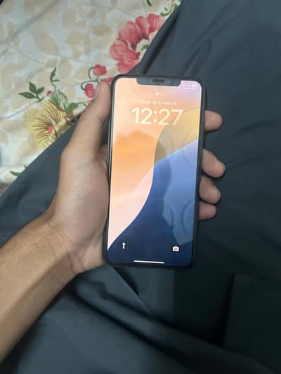 Exchange possible and only WhatsApp m contact keje +92 317 1546412