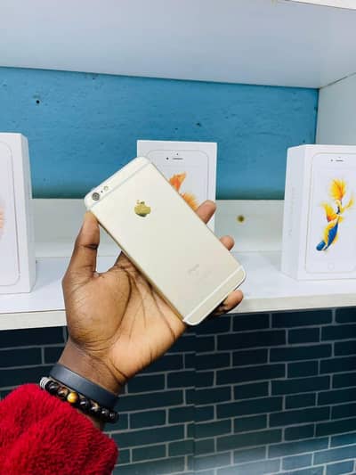 Iphone 6 s puls 128 GB my WhatsApp number 03703659905