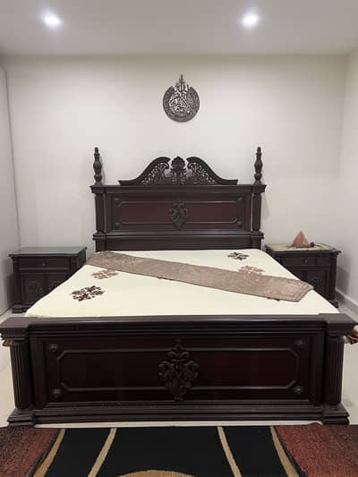 King size bed set