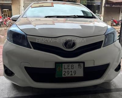Vitz brand new condition 2011 model 2015 import