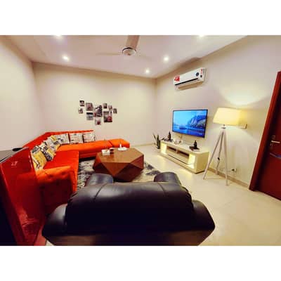 One Bed Flat Available For Daily Rent In Bahria Town