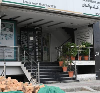 2000 sqft Commercial Hall Basement + Ground Available For Rent Bahria town phase 7