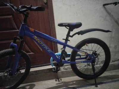 good cycle in best condition road bicycle mountain bike with diskbrake