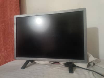 22 INCH LED DELL 60FPS