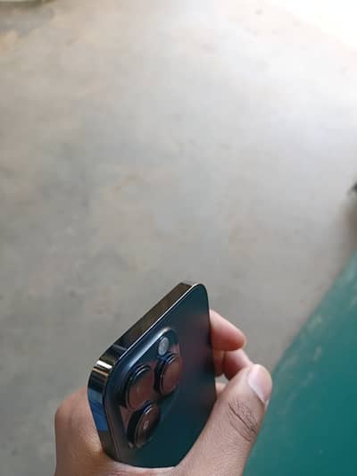 Iphone 14 pro | mint 10/10 condition |