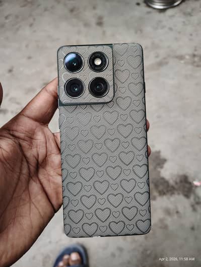 MOTO EDGE 2025 WITH BOX