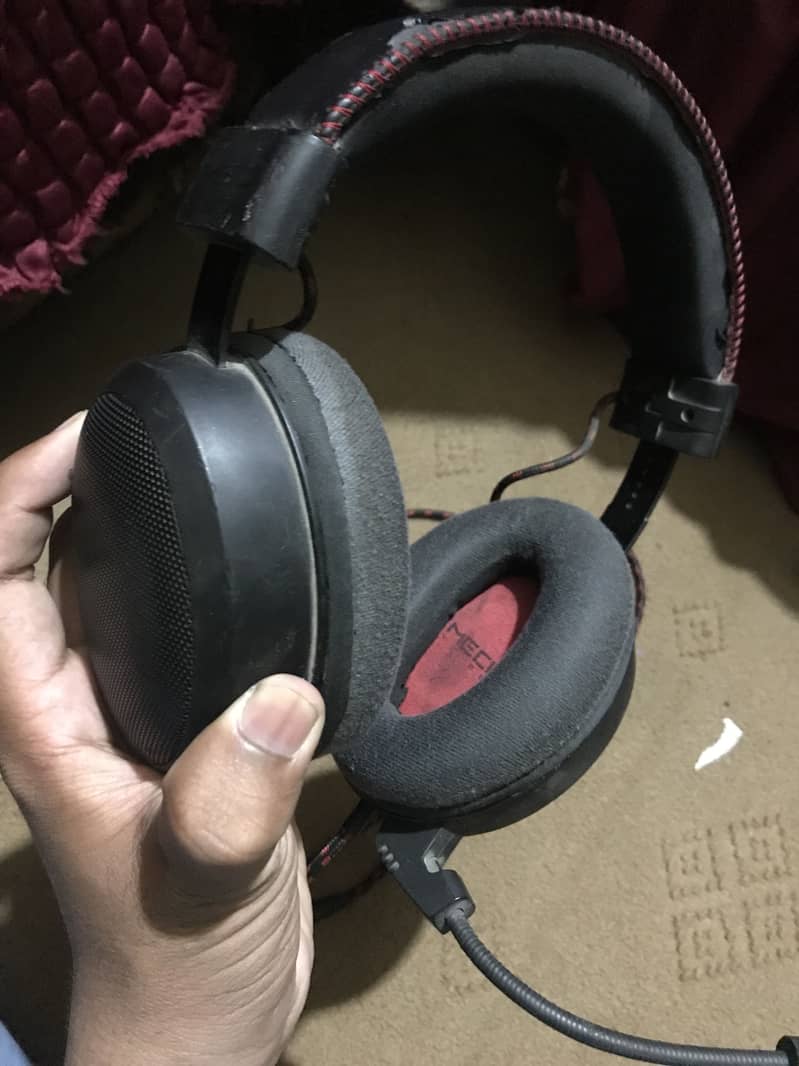 Headphone 1