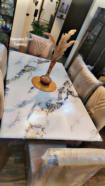 8 chair Dining table