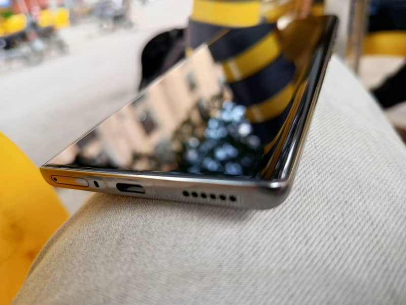 Tecno Camon 40 PRO 2