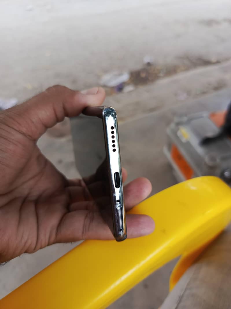 Tecno Camon 40 PRO 5