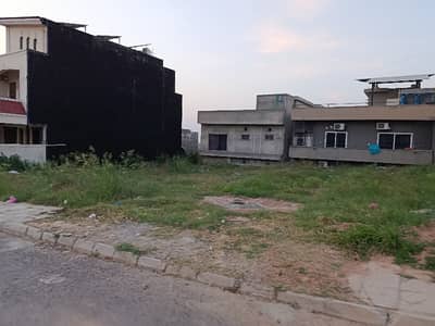 14 Marla Plot For Sale In Zaraj Housing Society Islamabad