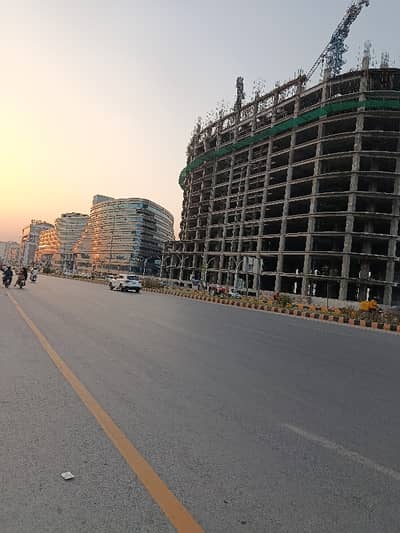 Shop For Sale Giga In Extension