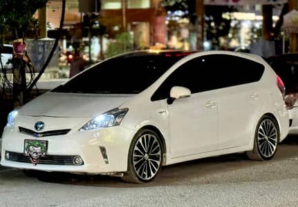 Toyota Prius@ Alpha G Touring Limited