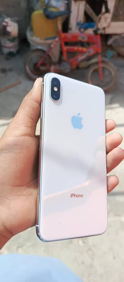 Non Pta 64 gb . batrry helth 100