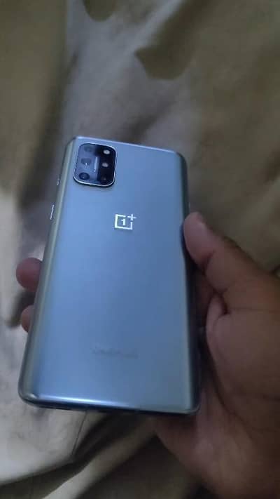 OnePlus 8t