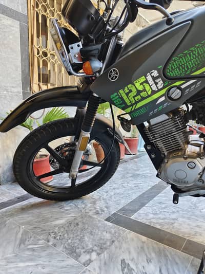 YAMAHA YBR 125G (SPECIAL EDITION)