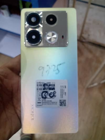 sale oringnal back glass. infinix x6853  note 40.2000 final hai.