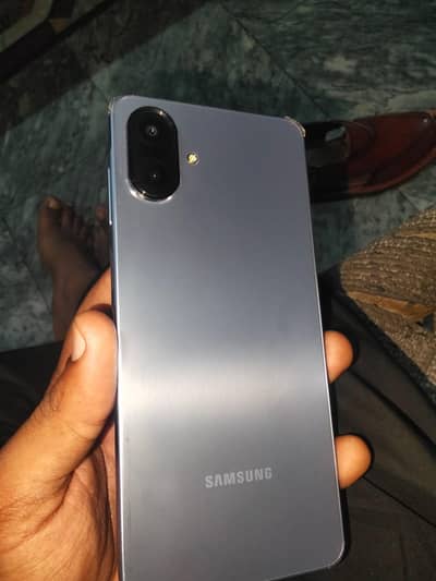 A07 4gb 128gb lush condtion only 3 4 days use only just box open