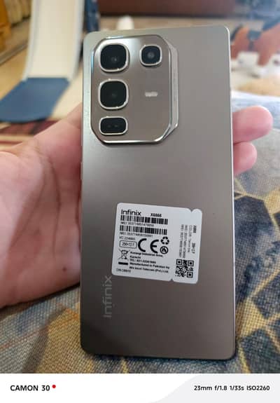 Infinix note 50 pro (gold)