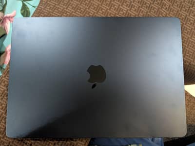 MacBook air M2