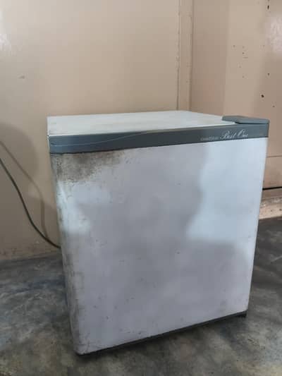 Bedroom size fridge fine condition