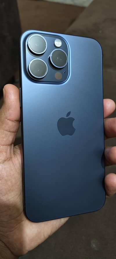 I Phone 15 Pro Max 512 GB. . . . PTA Approved. . . Bettery Health 88 %