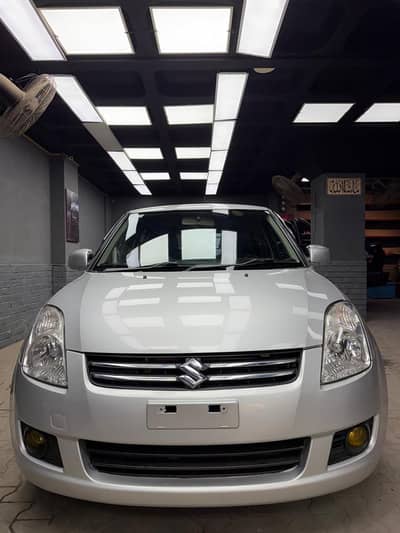 Suzuki Swiwt DLX Automatic 1.3 Navigation