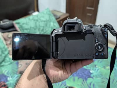 Canon 200 D complete setup