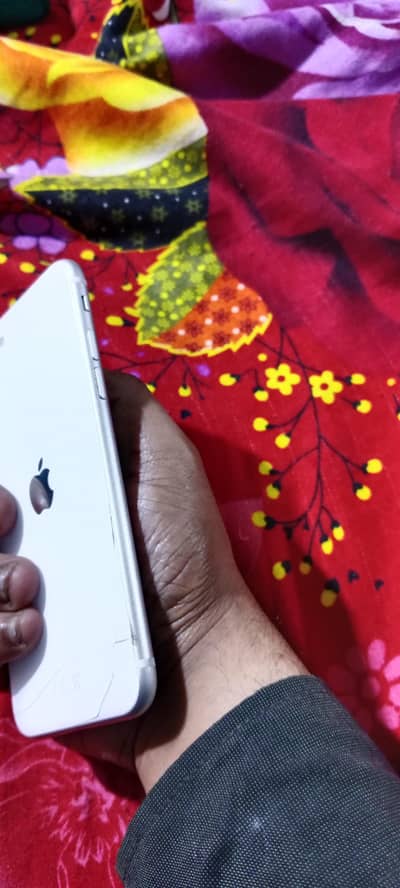 iphone SE 2020 waterpak phone 64GB