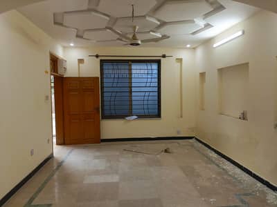 5 marla 1st floor for rent