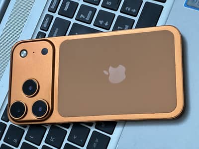 iPhone XR Converted In 17 Pro