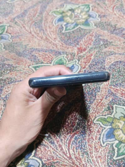 SAMSUNG A32 EXCHANGE POSSIBLE