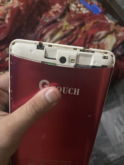 8 128 ha sim wala tab ha bas touch break ha