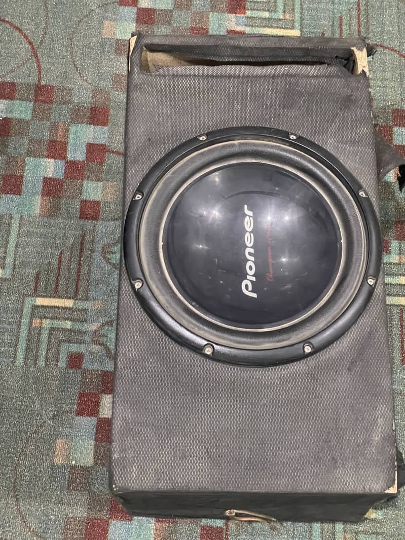 Amplifier and Baser 1