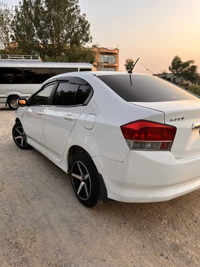 Honda City i-vtec 2009